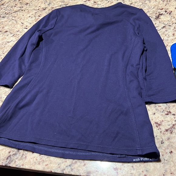 Jaanuu scrub top size small new without tag. - Picture 2 of 4